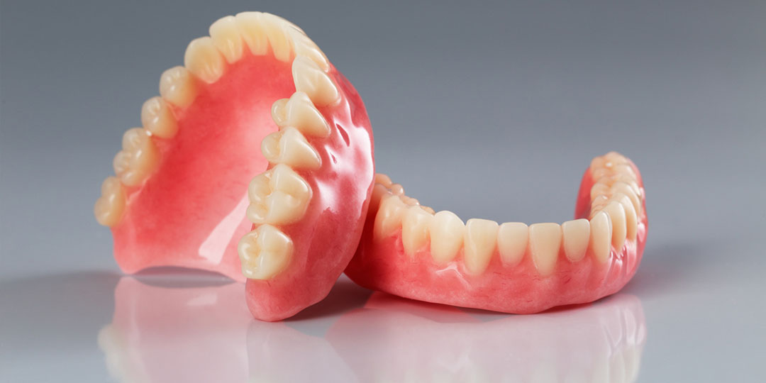 Стоматология Артдентал - Съемные и несъемные зубные протезы