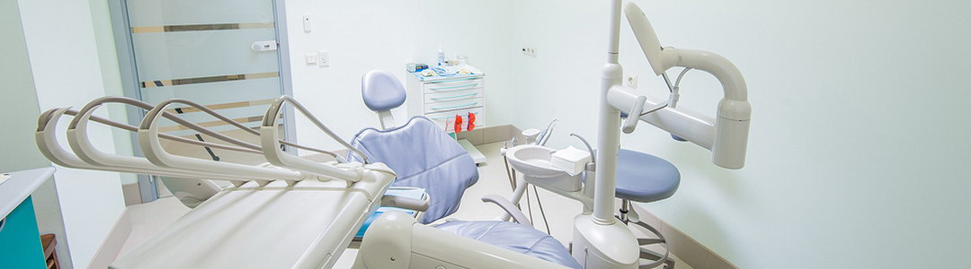 Клиника Артдентал - Cъемные зубные протезы, цены : бюгельные, нейлоновые, акриловые протезы